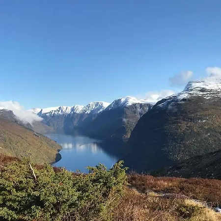 Fjord Nature * Hellesylt